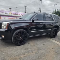 2015 GMC Yukon Denali Clean Tittle 