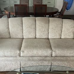 Couch/Sofa