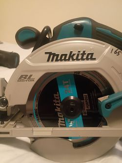 Makita Brushless Circular Saw with Blade