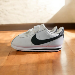 Toddlers Nike's  size 6