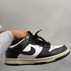 Nike dunk low panda 6.5y