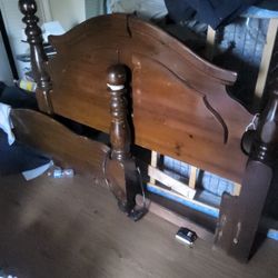 Full/Queen Bed Frame