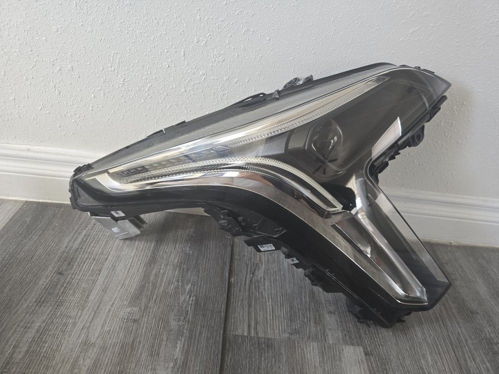 Cadillac XT4 LED Headlight Right Passenger 2019 -2023
