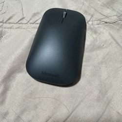 Microsoft Designer Bluetooth Mouse