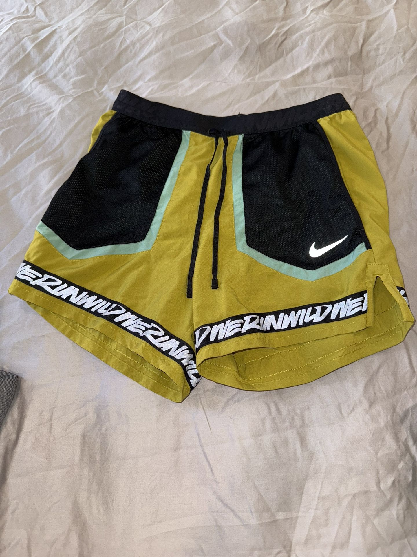Nike 3M Running Shorts 5” Inseam