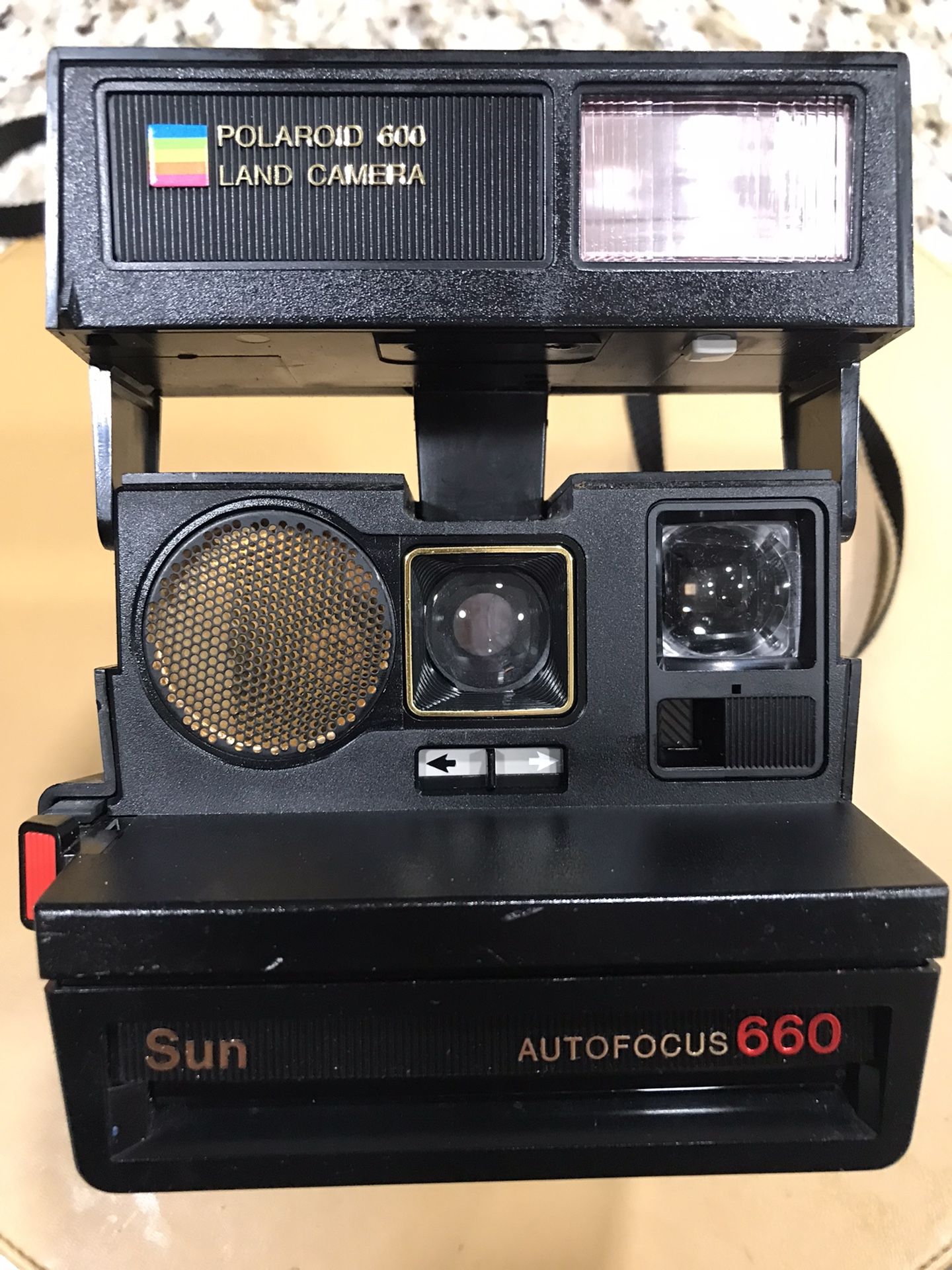 Vintage Polaroid Sun 660 Autofocus Instant Camera Excellent Condition