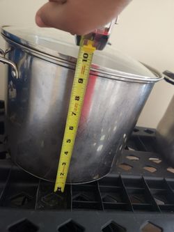 BIG POTS