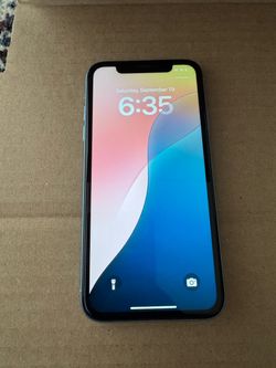 iPhone XR 64GB UNLOCKED