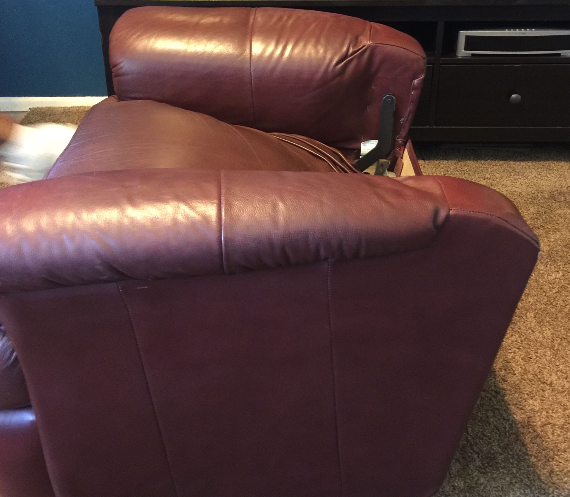 Lazy boy swivel rocker recliner for Sale in Phoenix, AZ OfferUp