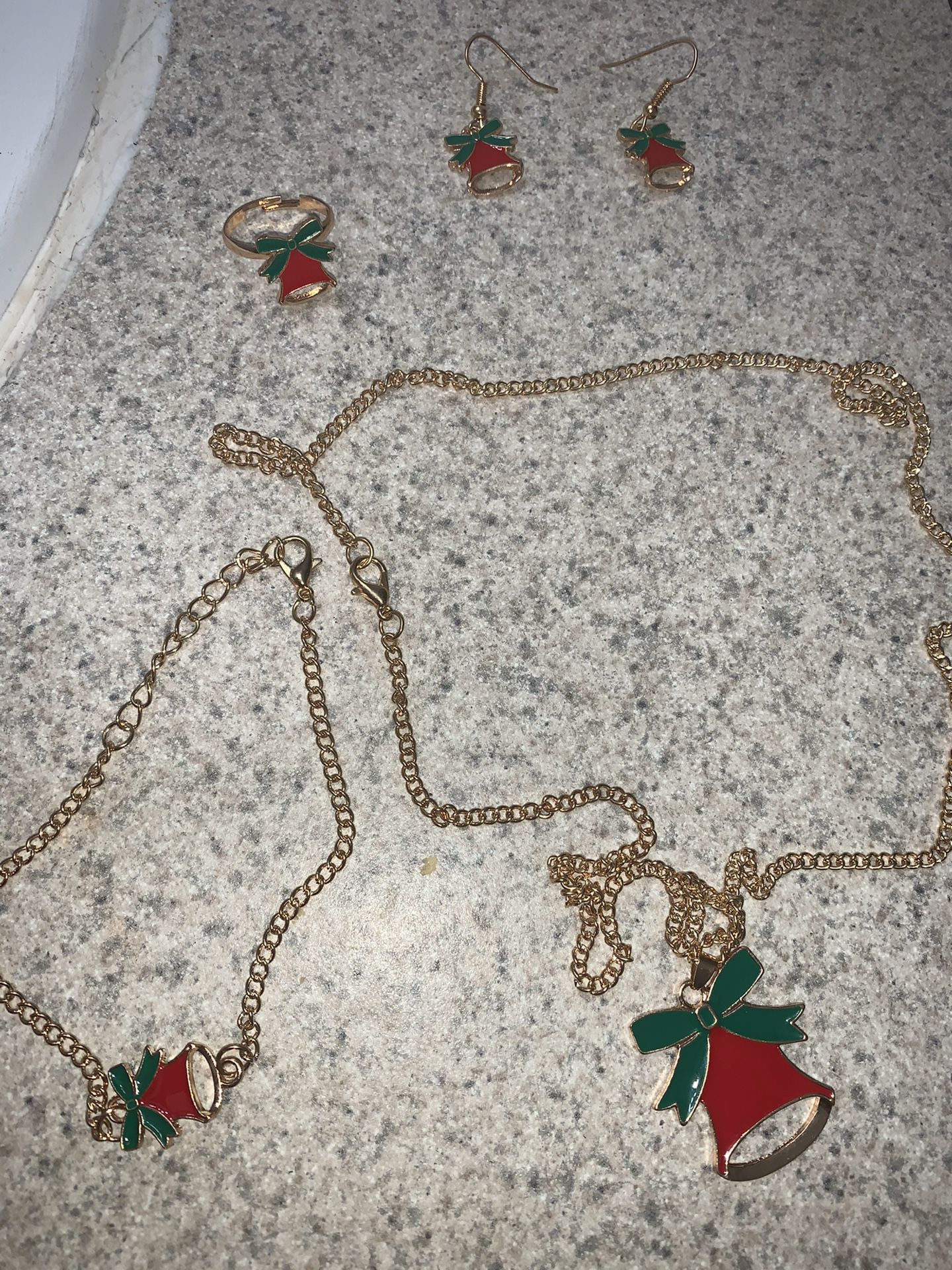Christmas Jewelry Set: Earrings, Ring, Bracelet And Necklace