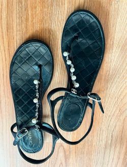 Chanel Sandals size 7
