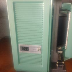 Bell & howell film sound 16mm projector