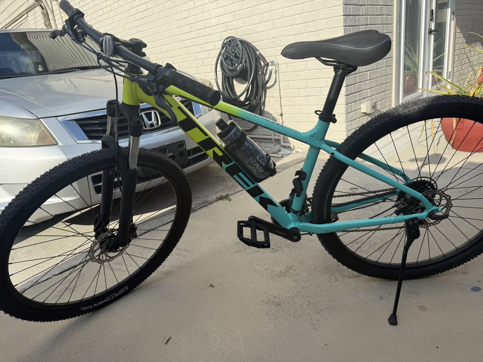 Trek