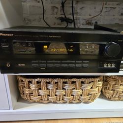 Pioneer Audio/Video Receiver VSX-D508