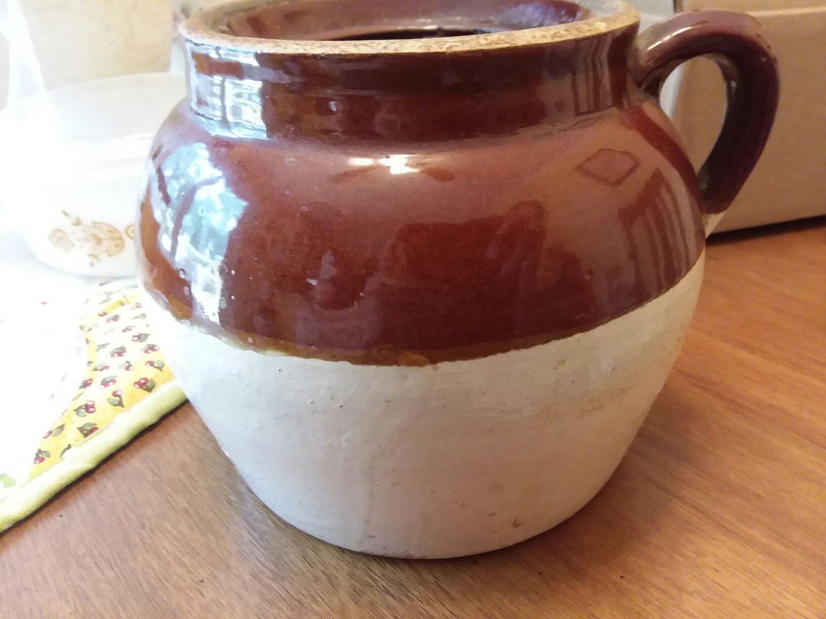 Two-tone Glazed 3 Quart Bean Crock / Single Handle Blue Crown Pottery 3 Qt.  Crock / Primitive Ransbottom Crock / French Canadian Bean Pot 