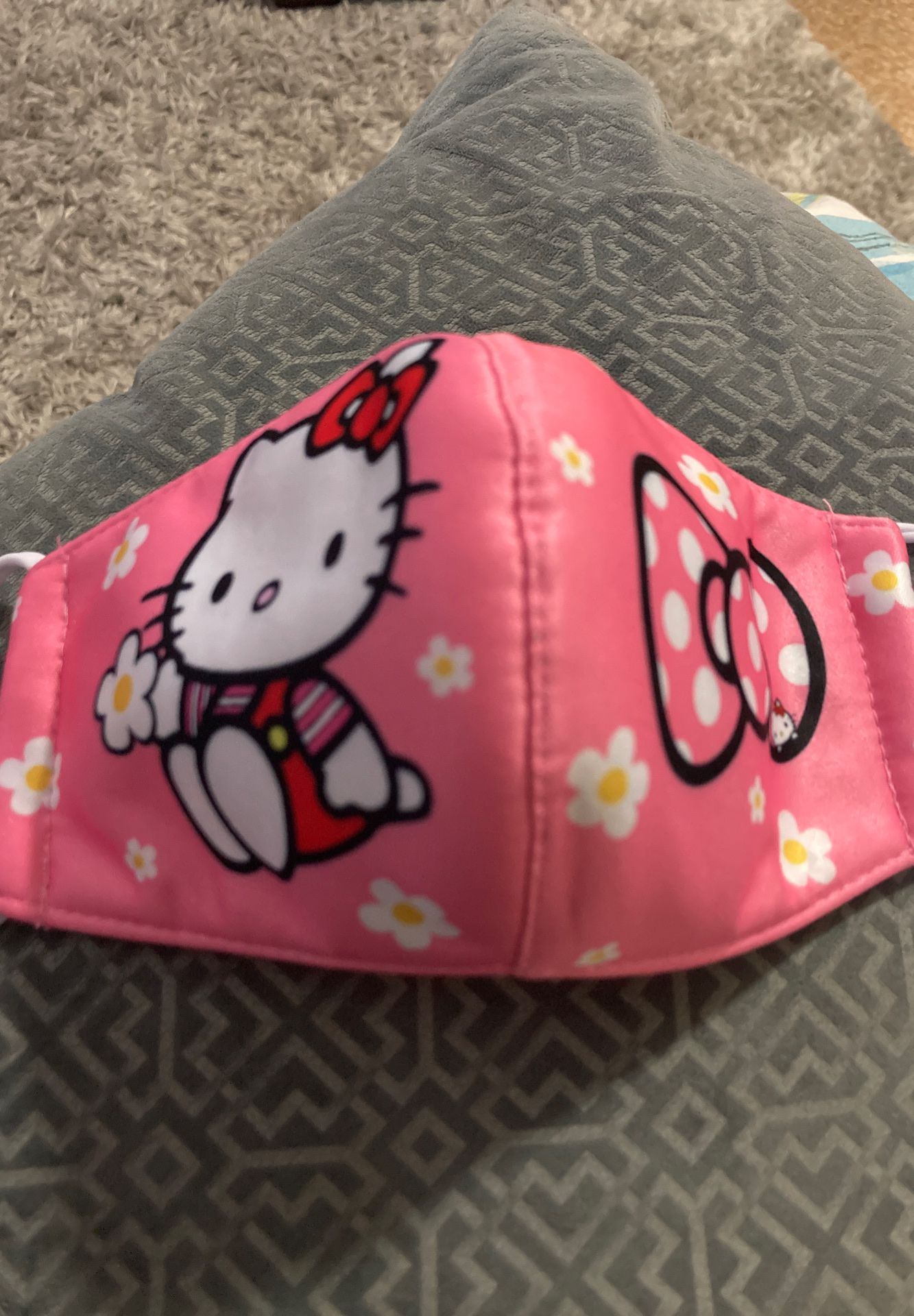 Face mask For kids hello kitty $7