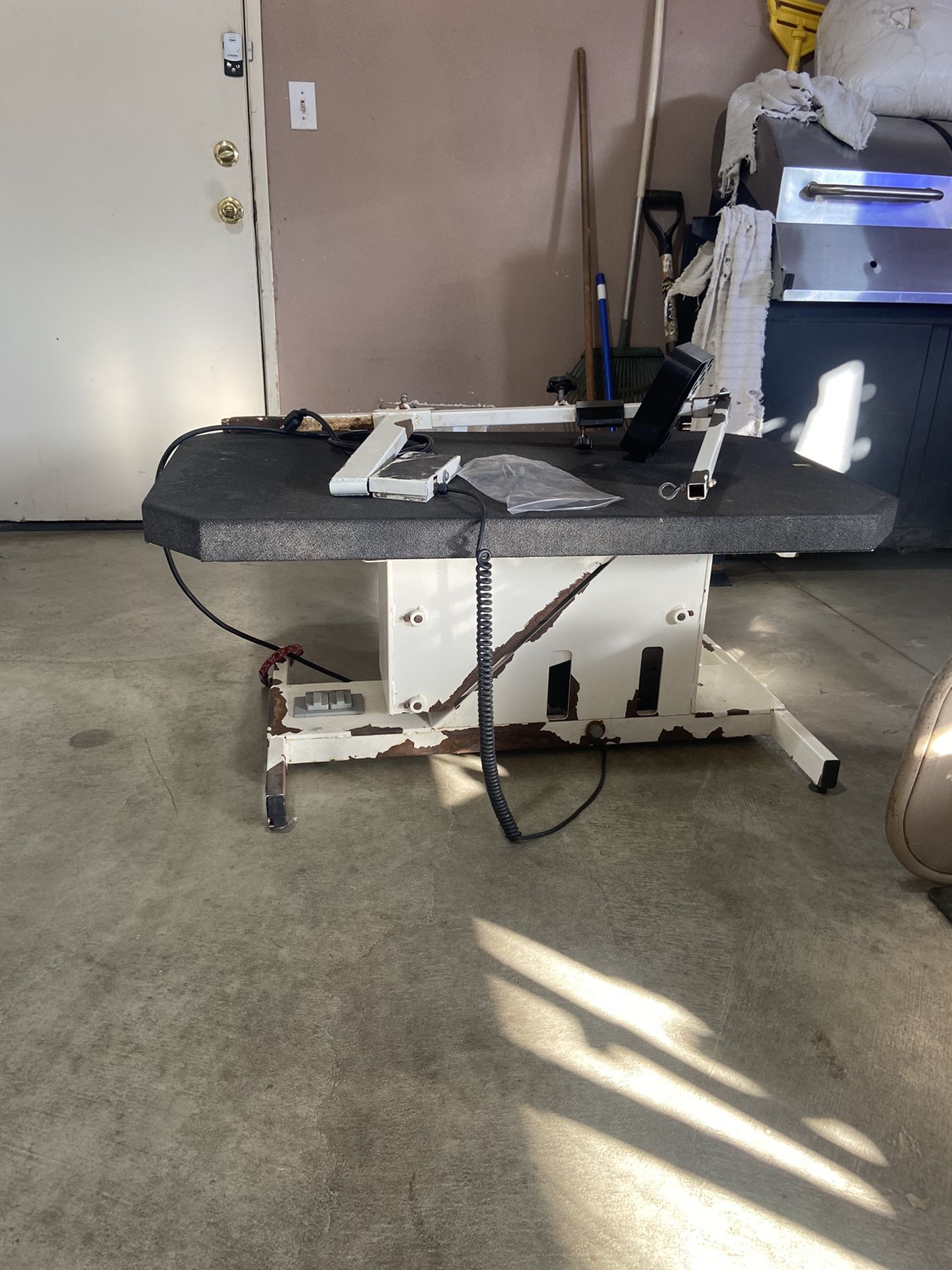 Dog Grooming Kennelgate Grooming Dog Grooming Table 250