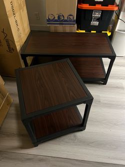 Side and coffee table