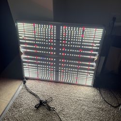 Spider Farmer SF4000 LED grow light 