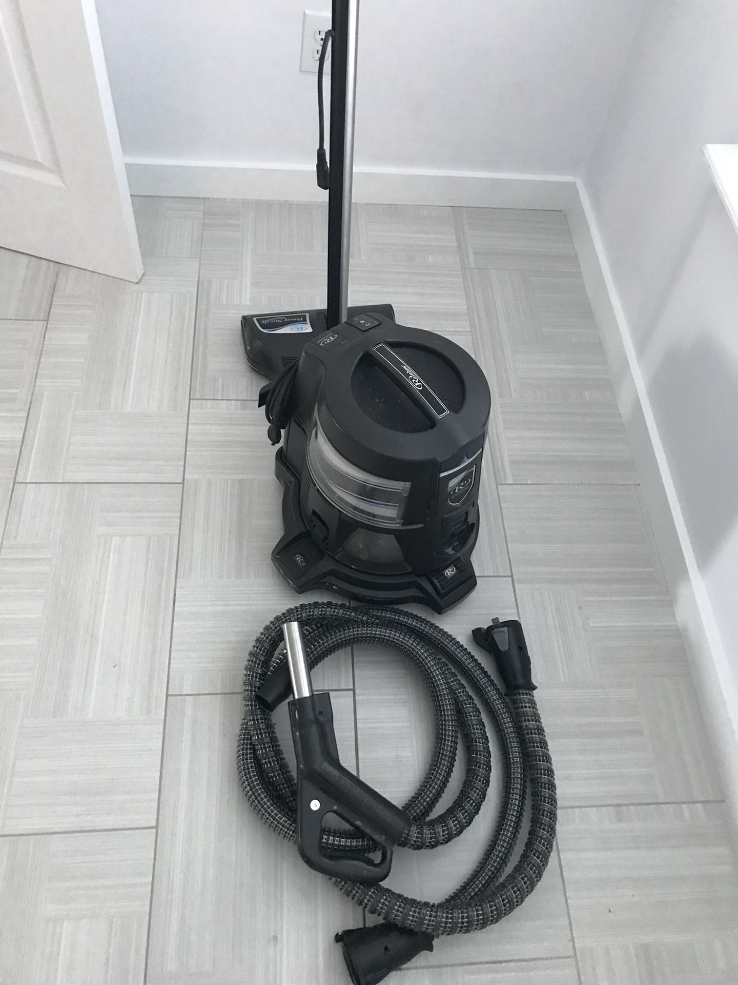 Really nice excellent condition rainbow vacuum