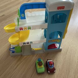 Fisher-Price Little People Helpful Neighbor’s Garage Playset