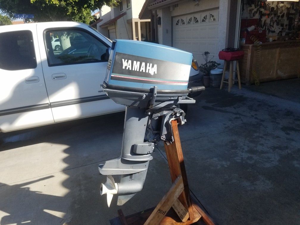 Yamaha 25hp outboard motor