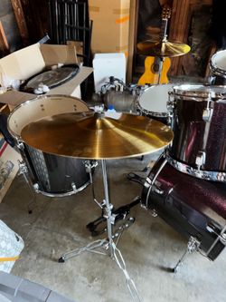 Ludwig Purple drum set