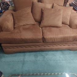Nice Sofa And Loveseat 