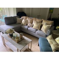 Modern Gray Sectional Sofa w/ Chaise – Excellent Condition