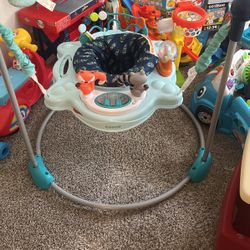 ** Cosco Kids Bouncer **