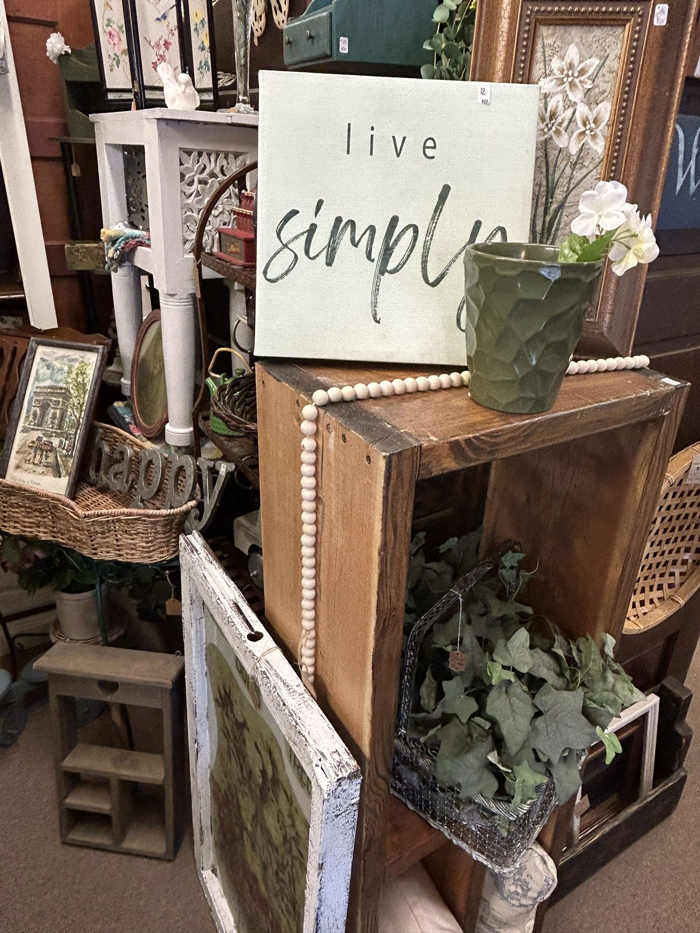 Solid Wood Unique Shelf