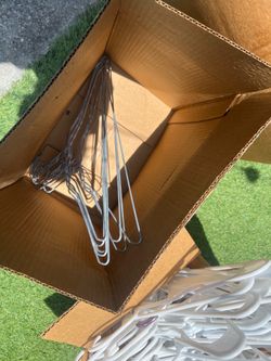 Silver hangers (5)