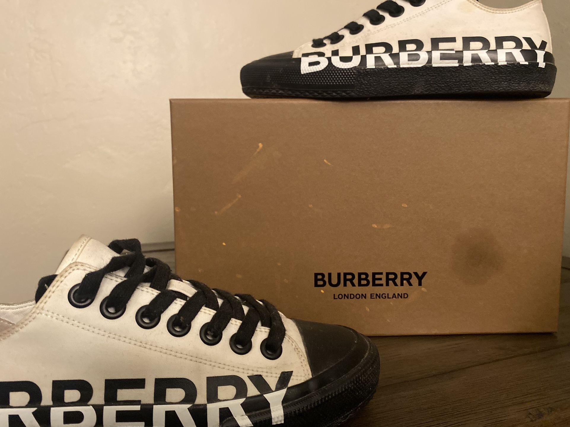 Burberry Black And White  Shoes