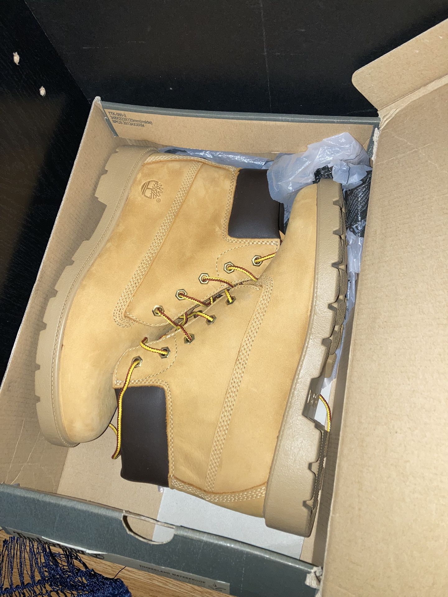 Women Size 7 Tim’s $80