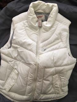 Women’s puffer vest