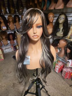 Long grey highlights wig