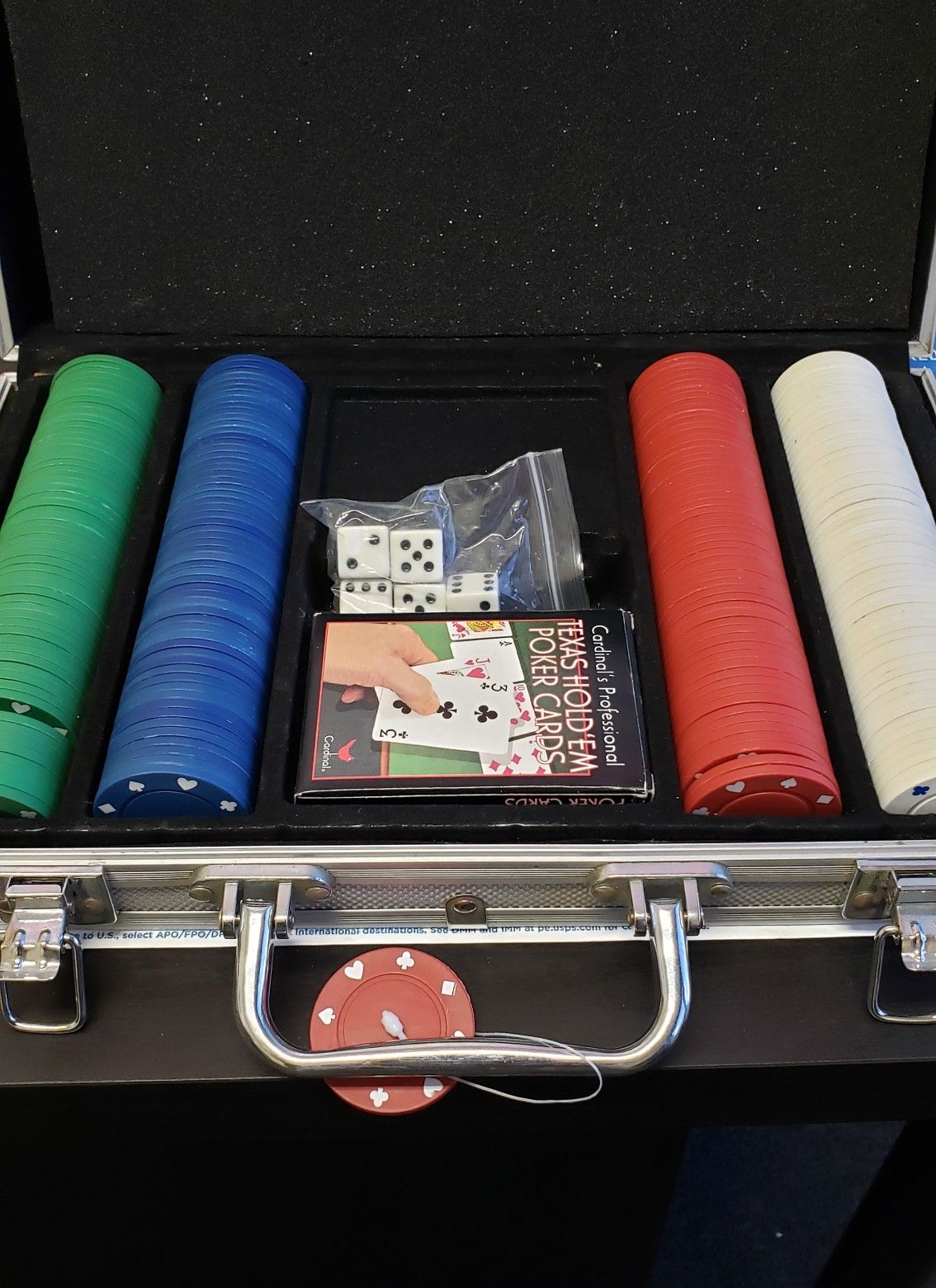 Texas Hold'em poker chips set