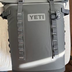 Yeti Hopper M20 Backpack Cooler