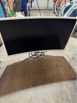 27 inch curved Viotek Monitor