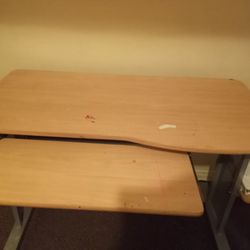 Desk Good Condition 45"long And 25"wide $60.00