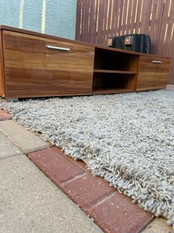 Entertainment TV Stand