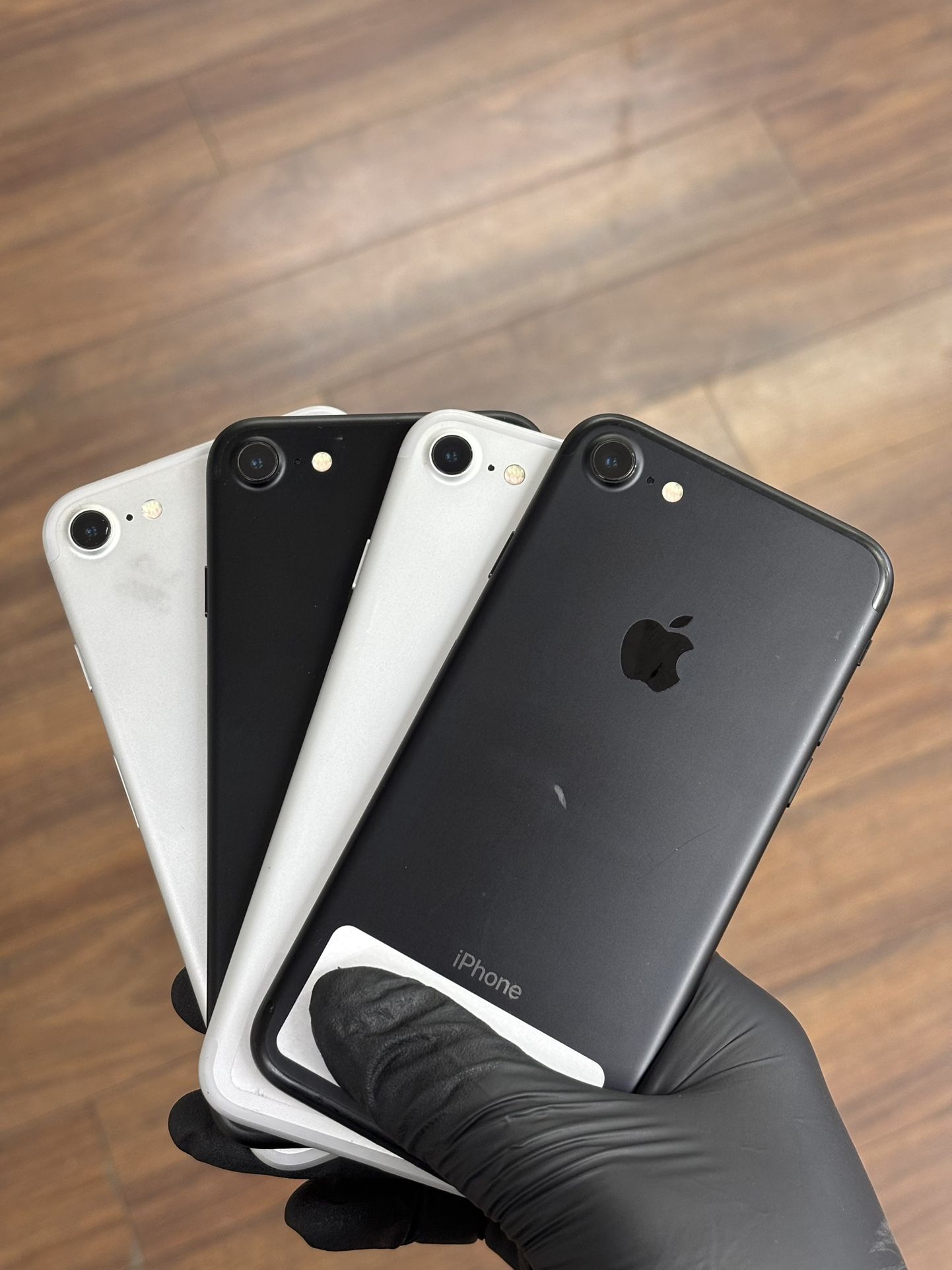 iPhone 7 32gb Factory Unlocked 