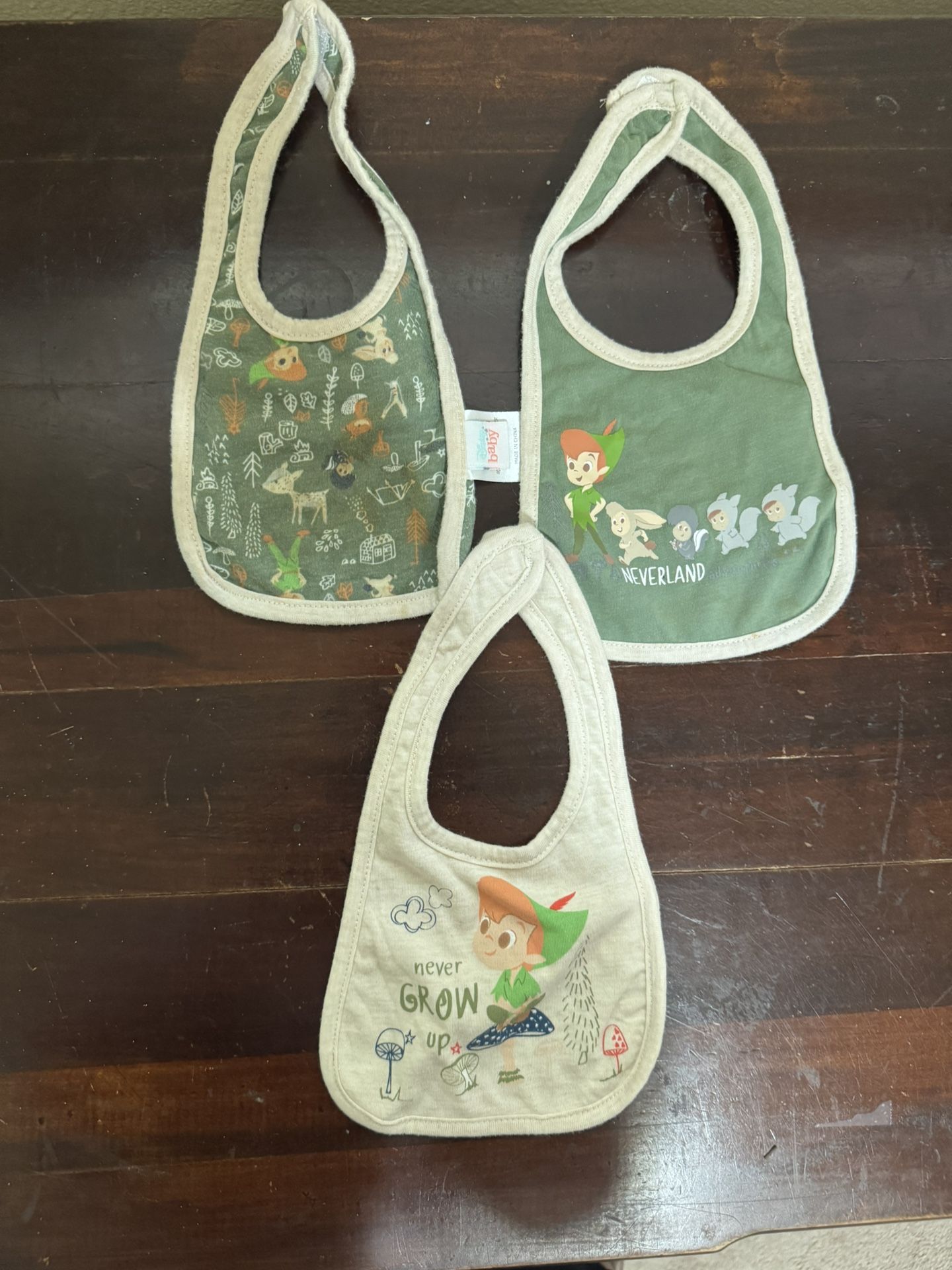 Disney Baby Disney Peter Pan Chibi Characters Infant Bib Set