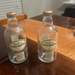 Hennessy Pure White (empty Bottle)