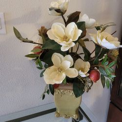 Magnolia Flower Arrangement