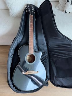 Fender Acoustic-Electric Guitar $200
