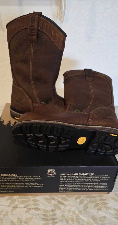 WORK BOOT
