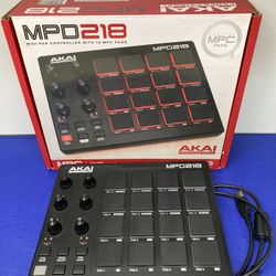Akai Professional MPD218 Pad Controller 