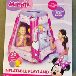 Minnie Mouse Inflatable Ball Pit