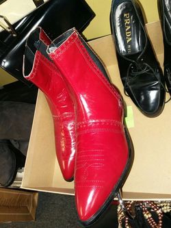 Boots size 9.5